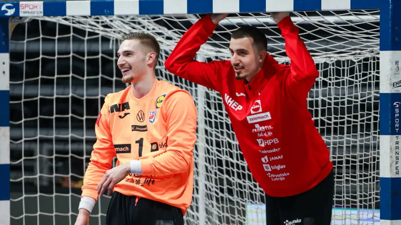 Kolektiff images/HRS