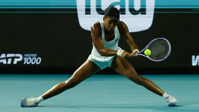 Mandatory Credit: Geoff Burke-Imagn Images