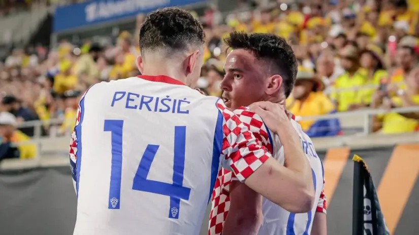 Travis Register-Imagn Images