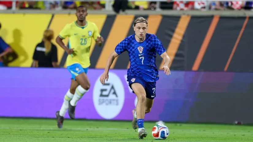 Mandatory Credit: Nathan Ray Seebeck-Imagn Images