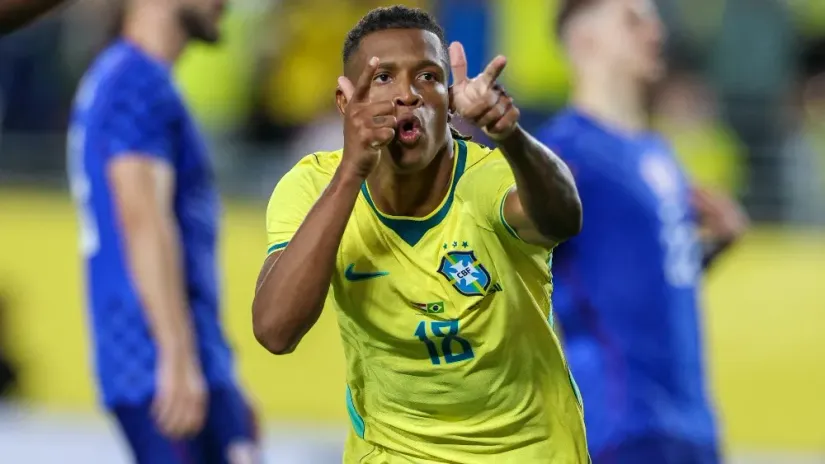 Mandatory Credit: Nathan Ray Seebeck-Imagn Images