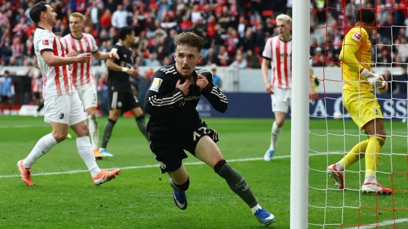  REUTERS/Kai Pfaffenbach