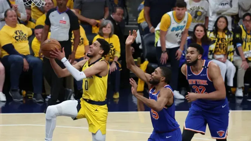 Mandatory Credit: Trevor Ruszkowski-Imagn Images