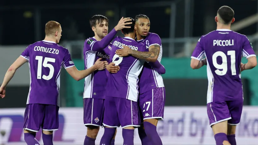 REUTERS/Ciro De Luca