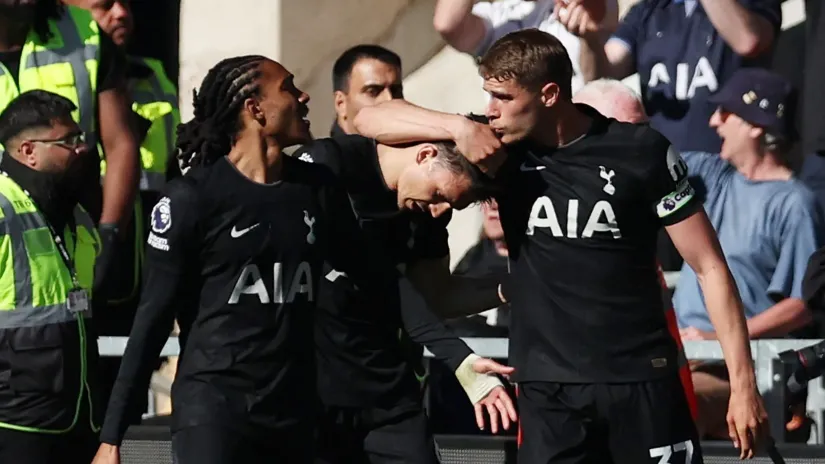 REUTERS/Chris Radburn