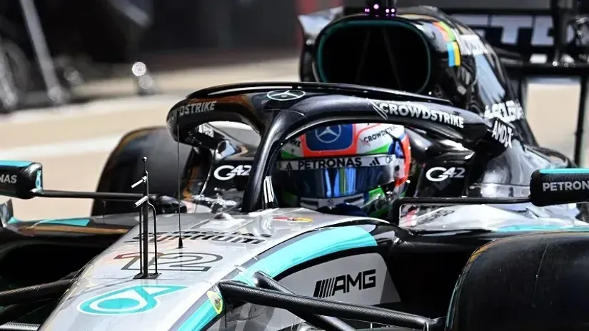 <blockquote class="twitter-tweet"><p lang="en" dir="ltr">Our top three in FP1 👀<br><br>1️⃣ Kimi<br>2️⃣ Lando<br>3️⃣ George <a href="https://x.com/hashtag/F1?src=hash&ref_src=twsrc%5Etfw">#F1</a> <a href="https://x.com/hashtag/DutchGP?src=hash&ref_src=twsrc%5Etfw">#DutchGP</a> <a href="https://t.co/6XvC3xi2lN">pic.twitter.com/6XvC3xi2lN</a></p>— Formula 1 (@F1) <a href="https://x.com/F1/status/2090764728708546952?ref_src=twsrc%5Etfw">August 21, 2026</a></blockquote> <script async src="https://p