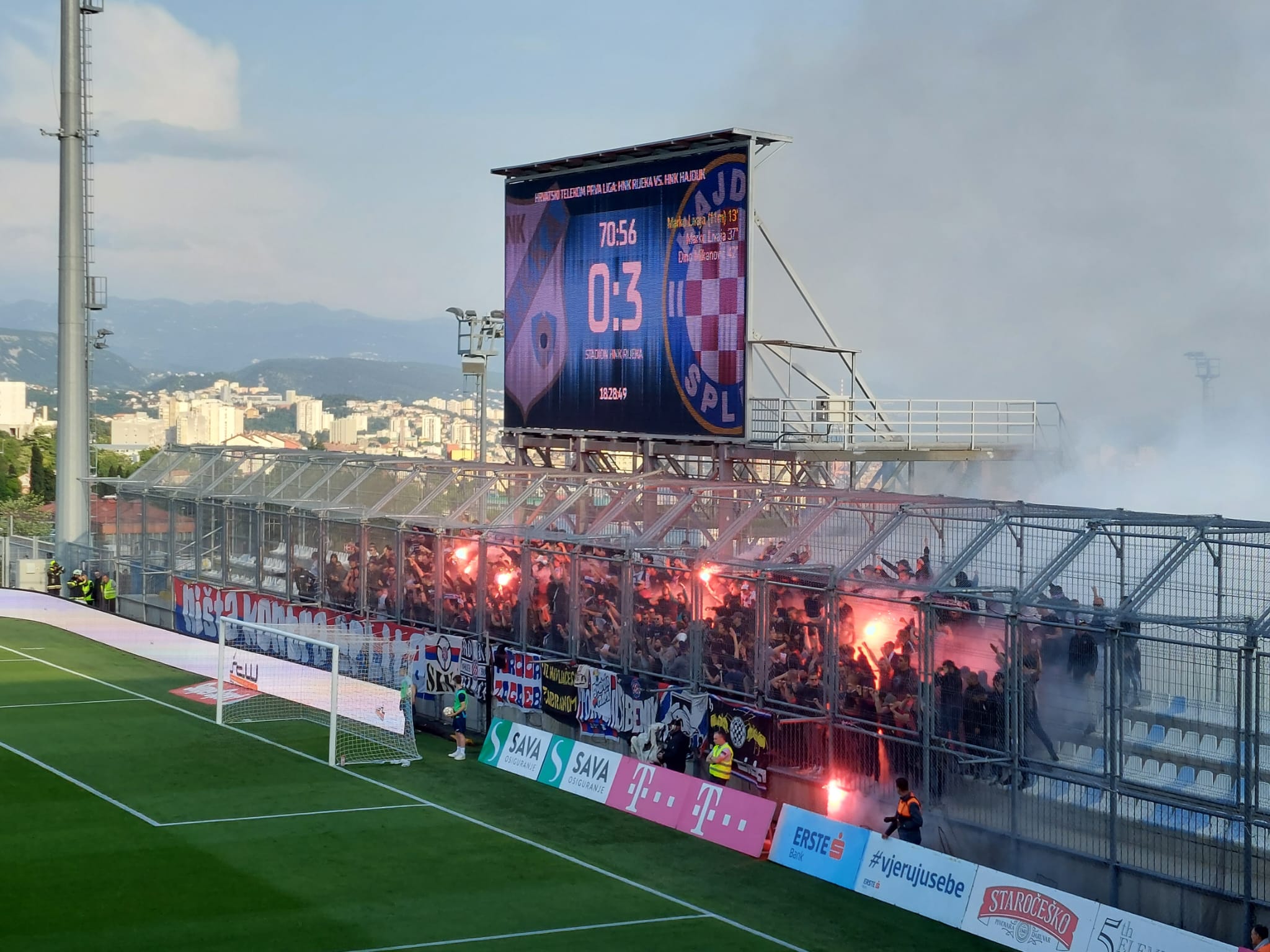Rijeka-Hajduk 0:0 Svakom po crveni karton i jedan bod ishod je utakmice na  Rujevici