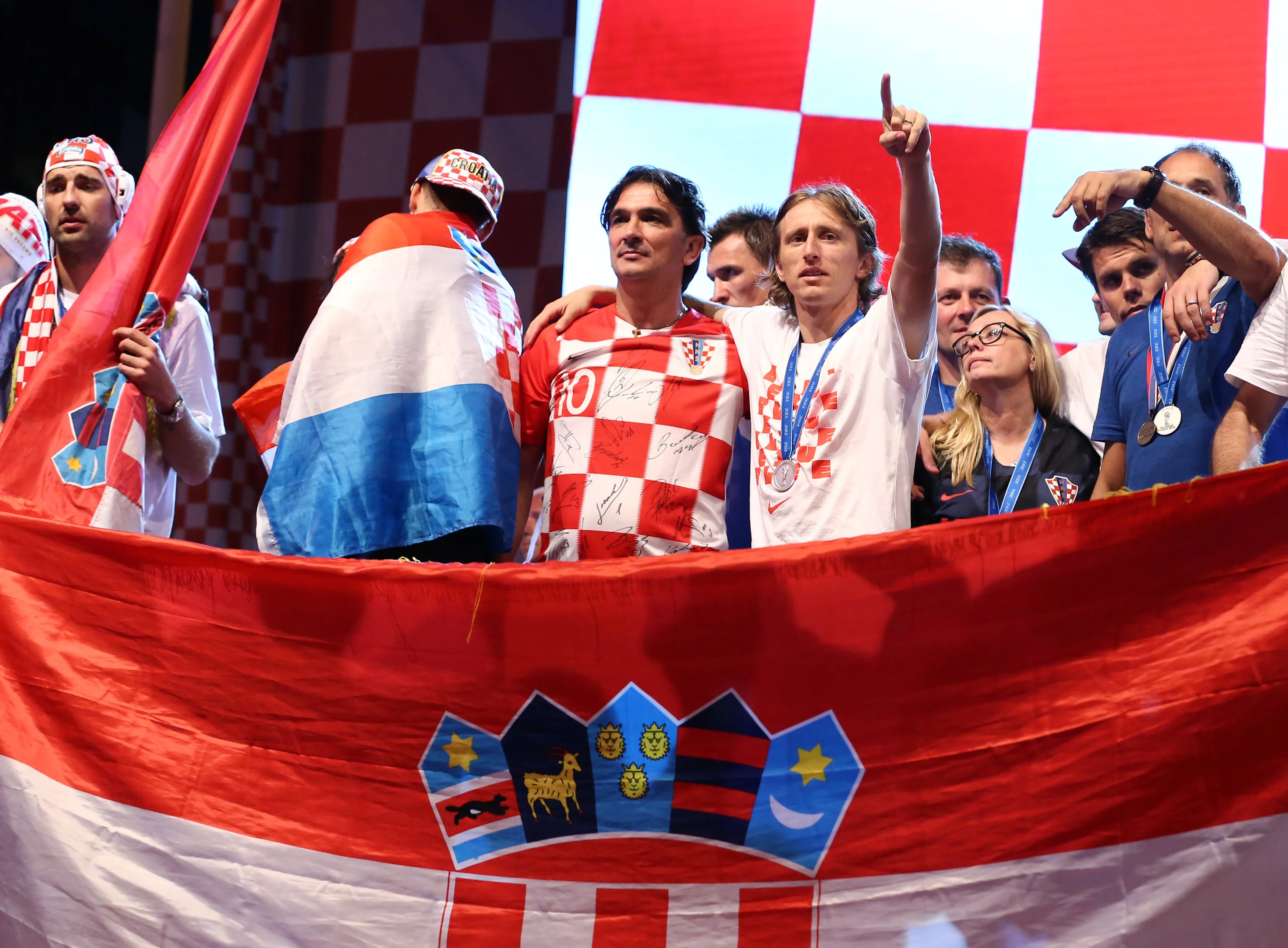 Kultno slavlje na ulicama glavnog grada nakon osvojenog drugog mjesta na SP-u 2018. u Rusiji, srpanj 2018. godine. Foto: REUTERS/Antonio Bronic