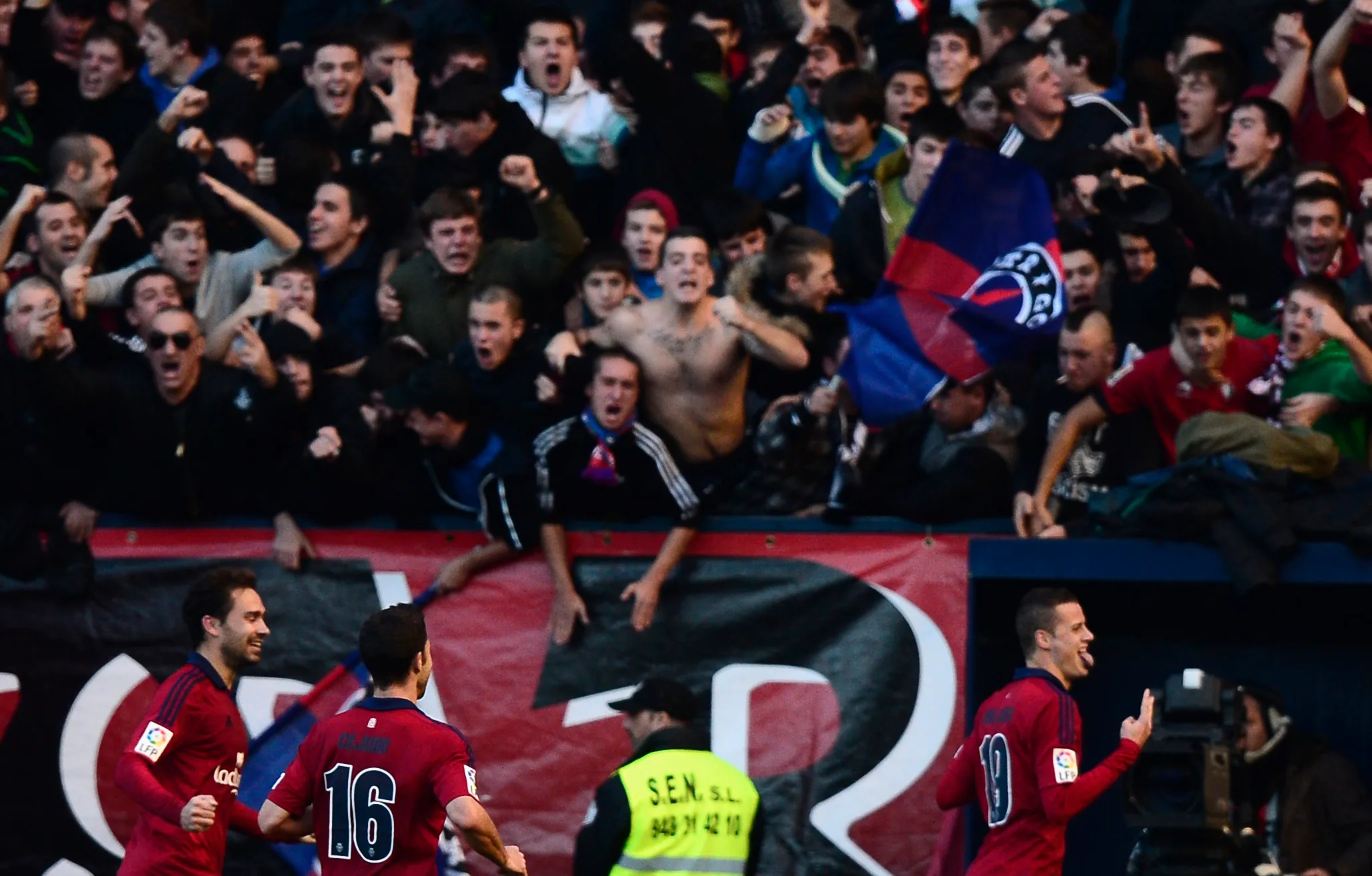 Kako je i sam istaknuo, s navijačima Osasune Oriol Riera je jako brzo 'kliknuo'. Foto: REUTERS/Vincent West