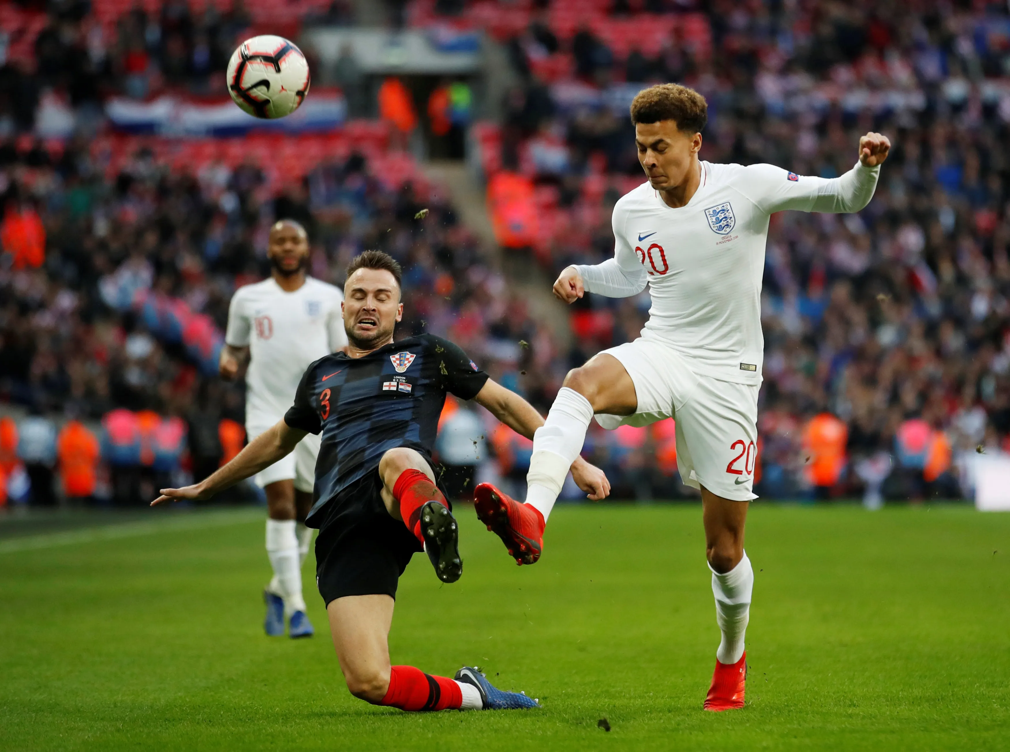Milić na Wembleyju (Action Images via Reuters/Carl Recine)