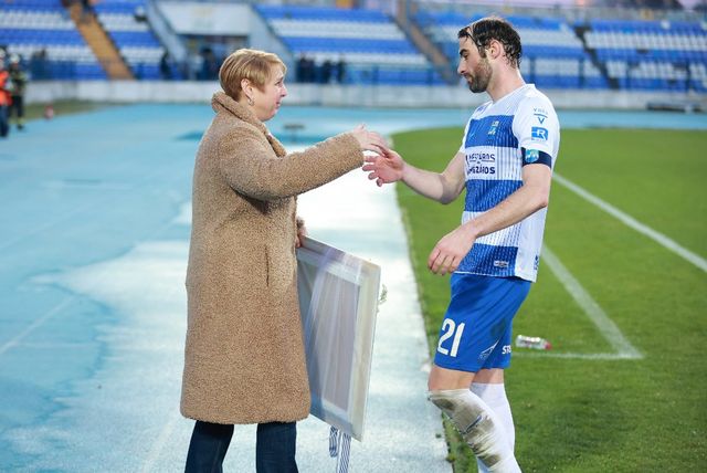 Valentina Koprivnjak i kapetan Osijeka. @Davor Javorović/PIXSELL