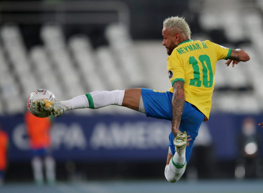 Kung Fu Neymar (Reuters)