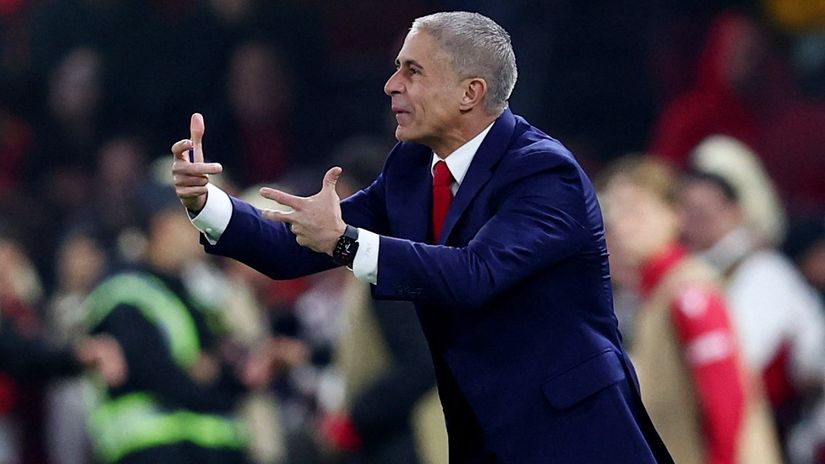 Sylvinho produžio s Albanijom...